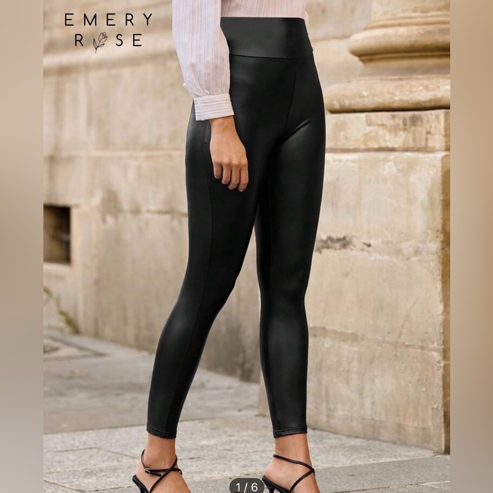 Black faux leather leggings